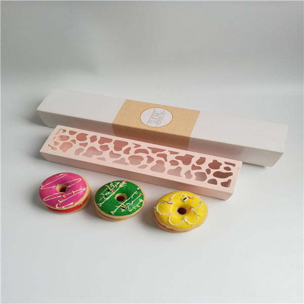 custom pastry box packaging